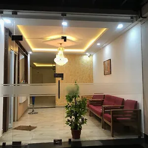 https://thuruthel-homes.kerala-hotels.net